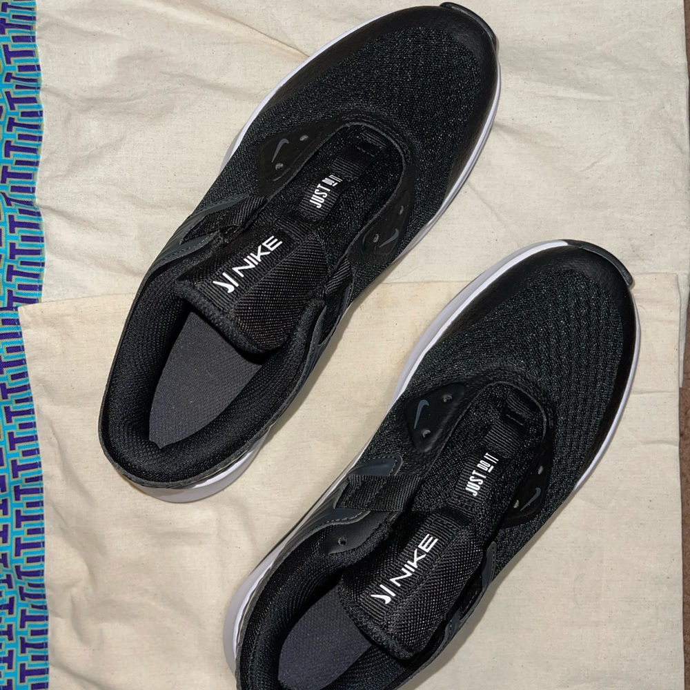 Womens Nike Running Sneakers